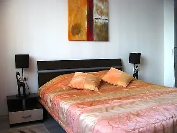 Vip - Lyuben Karavelov Street 4*